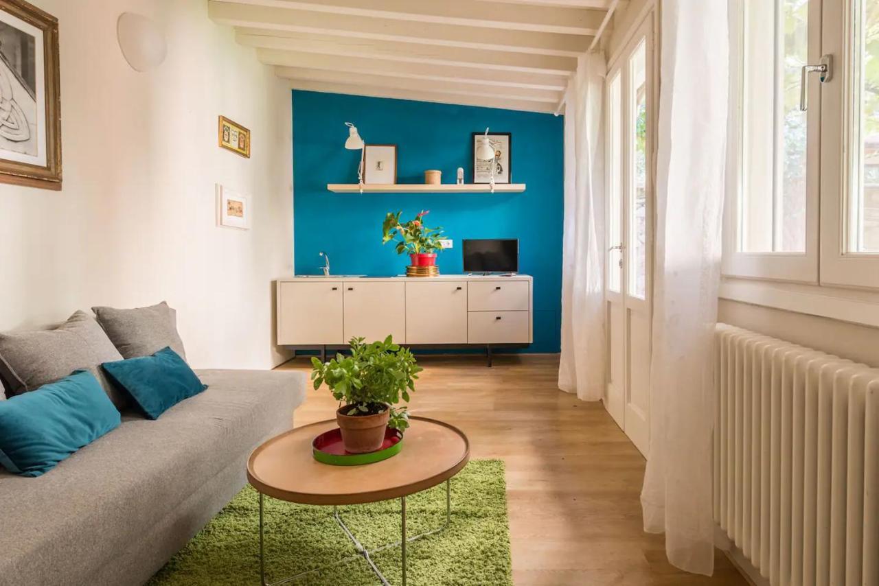 Boutique Apartment With Private Rooms And Garden Oasis Firenze Bagian luar foto