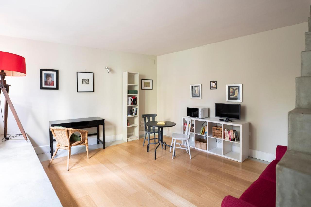 Boutique Apartment With Private Rooms And Garden Oasis Firenze Bagian luar foto