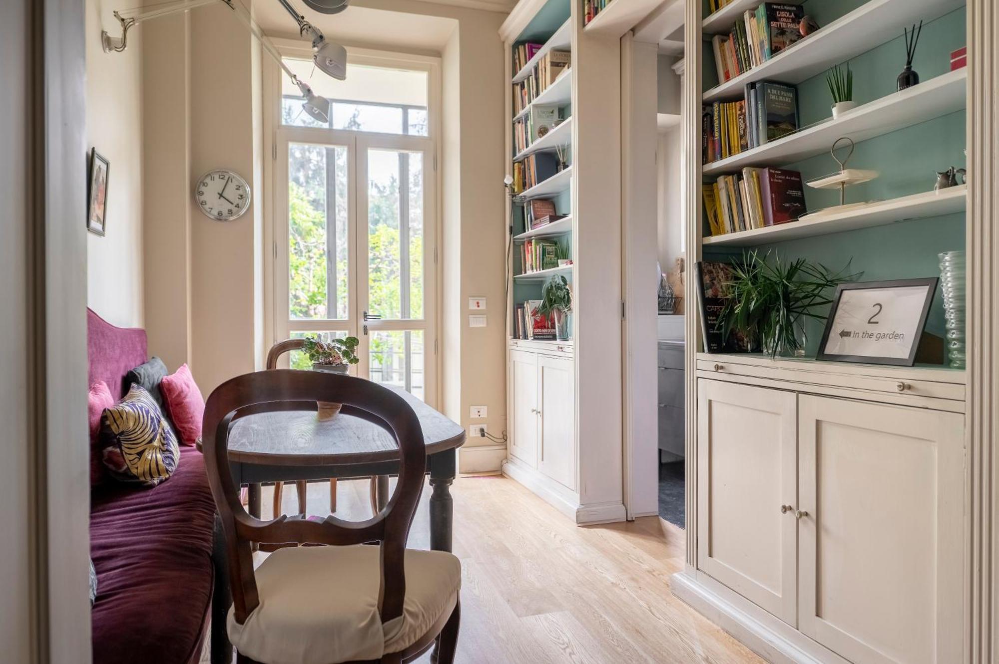 Boutique Apartment With Private Rooms And Garden Oasis Firenze Bagian luar foto